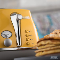 TOASTER DELONGHI JAUNE